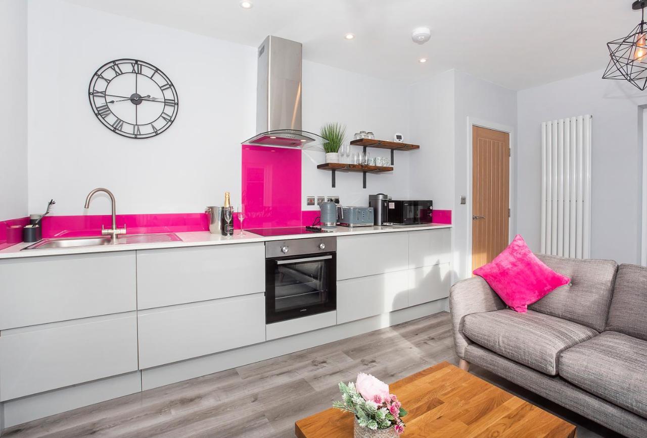The Luxury Potting Shed With Free Parking! Apartment ยอร์ค ภายนอก รูปภาพ