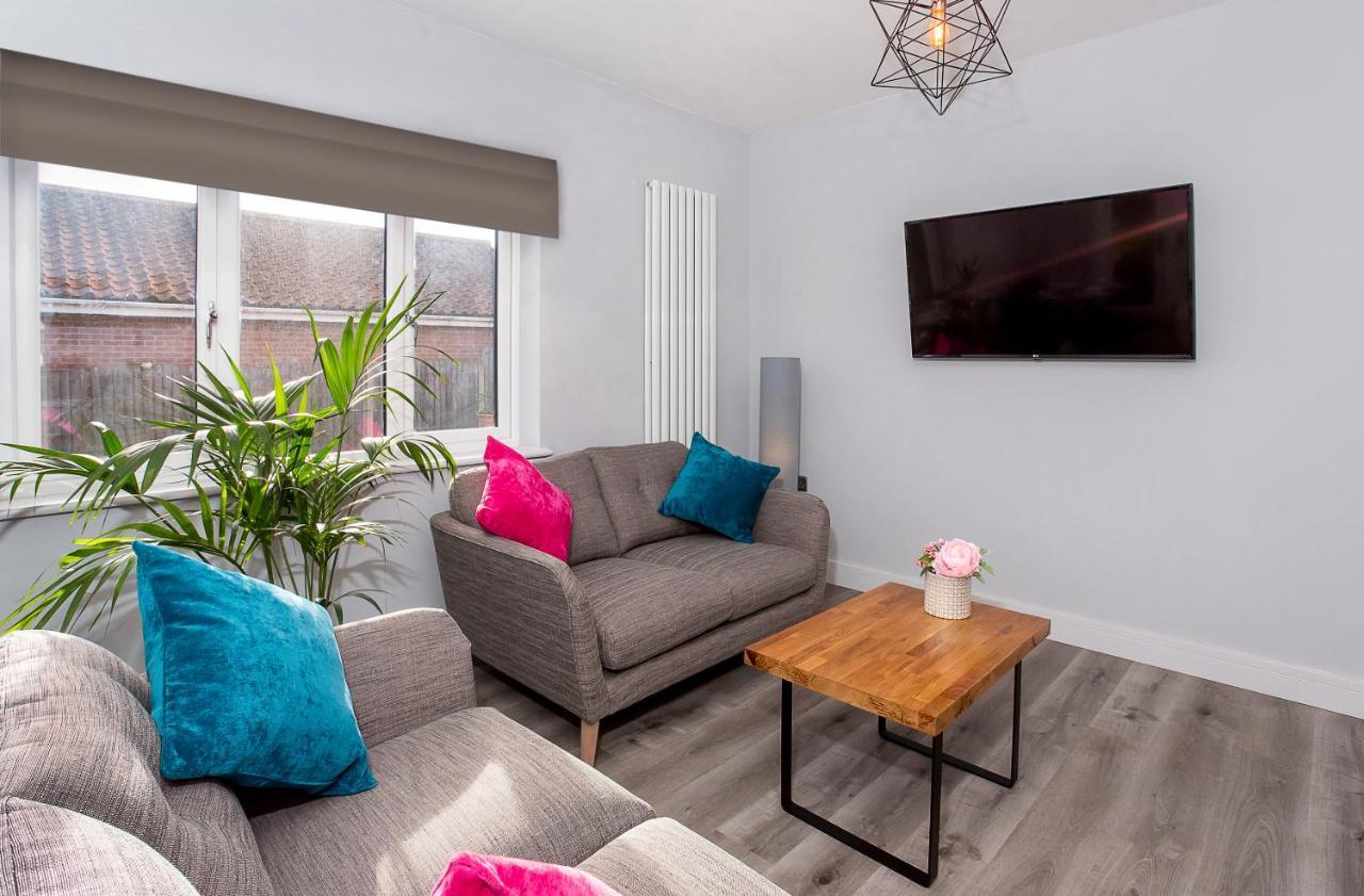 The Luxury Potting Shed With Free Parking! Apartment ยอร์ค ภายนอก รูปภาพ