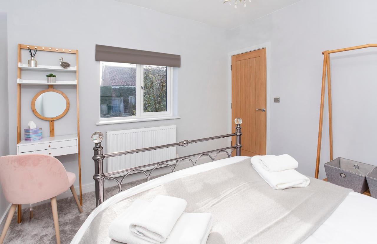 The Luxury Potting Shed With Free Parking! Apartment ยอร์ค ภายนอก รูปภาพ